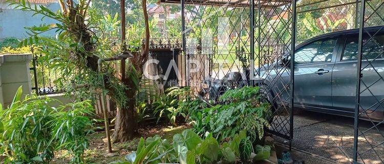 Rumah Tinggal Terawat Nan Nyaman di Jalan Tirta Kencana Kavling Auri Cimahi 1