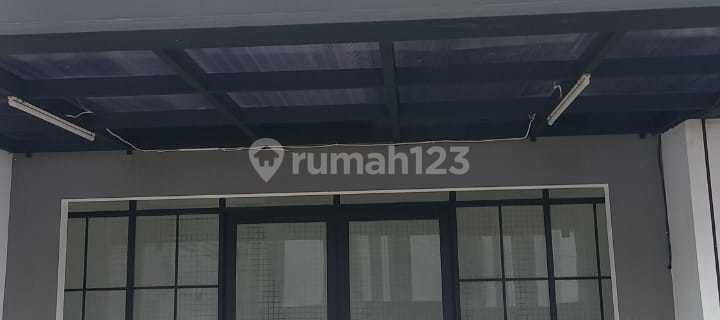 Ready-to-Occupy Shop House 1 1/2 Floors Pesona Kahuripan 11 1