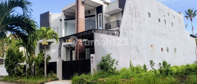 Rumah Mewah Jombang 1