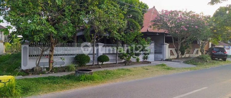 Luxury Home Ready to Occupied Jombang 1