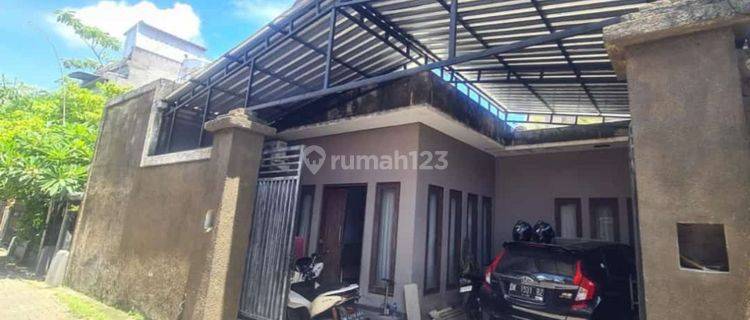 Rumah Bagus di Jl Nangka, Denpasar JL 1