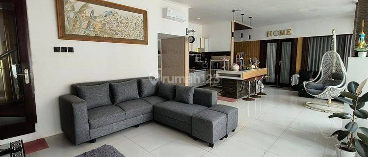 Dijual Villa Cantik Minimalis Modern Ungasan Badung Bali 1