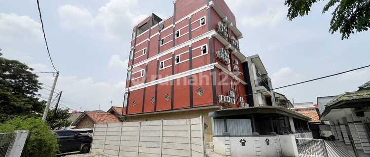 RUMAH KOST DENGAN LOKASI TERBAIK DEKAT DENGAN KAMPUS PRESIDENT UNIVERSITY DAN BERBAGAI FASILITAS PUBLIK DI KOTA JABABEKA 1