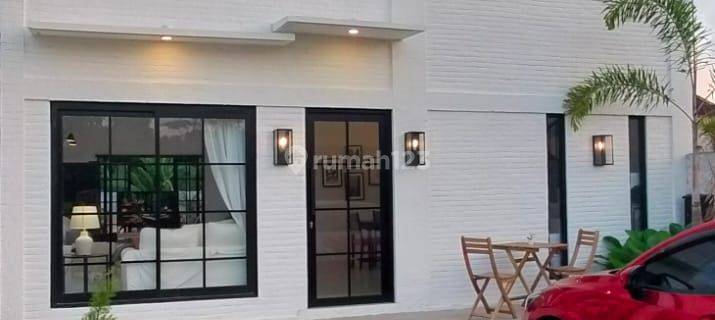 Disewakan rumah furnished cantik dekat pantai melasti 1