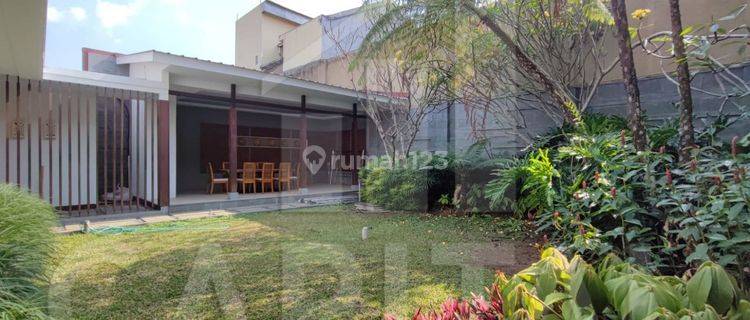  Rumah Lux di Kota Baru Parahyangan Bandung Tempo Doeloe  1