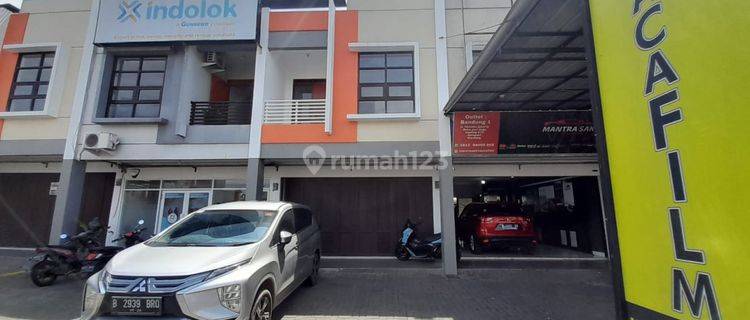 Ruko baru , bangunan 2 lantai terusan jl jakarta. depan komplek puri dago antapani 1