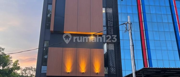 New Exclusive Boarding House Ready to Occupied 5 Floors Strategic Location in Salemba 1