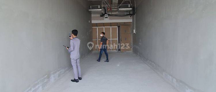 Kantor Di Mall Ciputra World Surabaya Barat 1