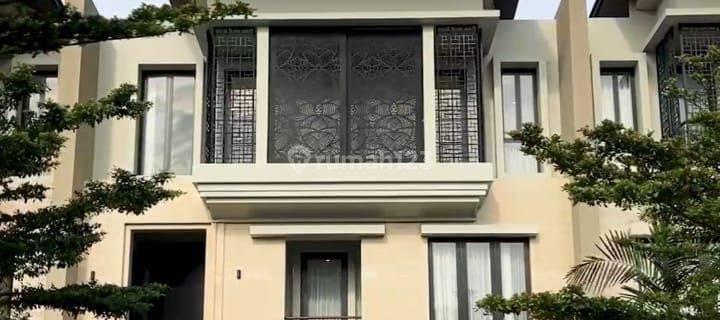 Rumah Mewah Lux Surabaya Timur 1