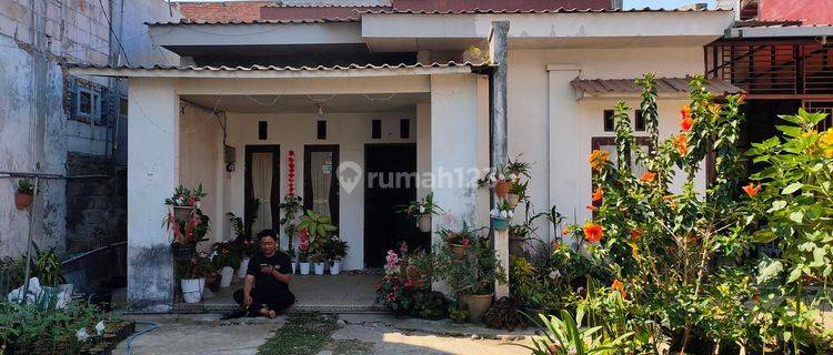 Rumah Di Batu dengan View pegunungan 1