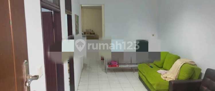 House 1.1, 2 Floors, Simple Minimalist, Renovated, Move-in Ready 1