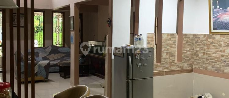 Rumah HUnian 2 Lantai Siap Huni di Valncia Graha Raya  1