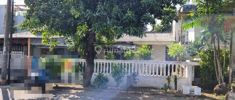 Dijual Rumah Tua Hitung Tanah di Bambu Wulung Bojng Indah 1