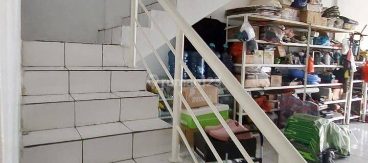 Ruko Bagus dan Luas di Taman Palem Lestari Cengkareng 1
