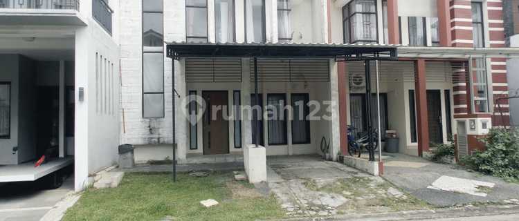 Okay House in a Strategic Neighborhood 1