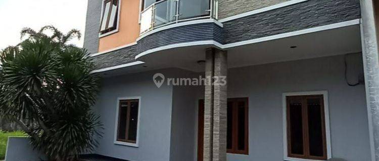 dijual cepat rumah cantik, dalam cluster,  nyaman 2 lantai di kawasan Bintaro dekat mall Bintaro exchange 1