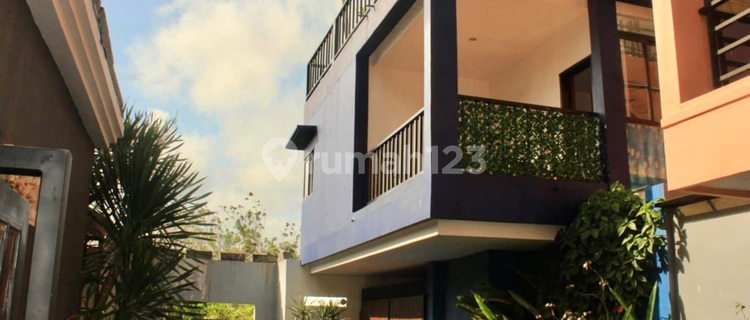 Freehold Ungasan Villa With Stunning View 1