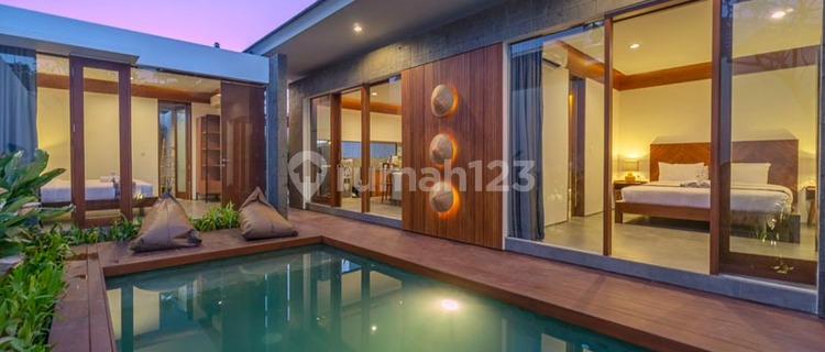 Private Villa di Lingkungan Tenang 1