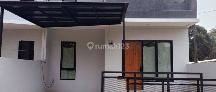 Rumah Larangan Kondisi Baru 2lantai  Siap Huni  1