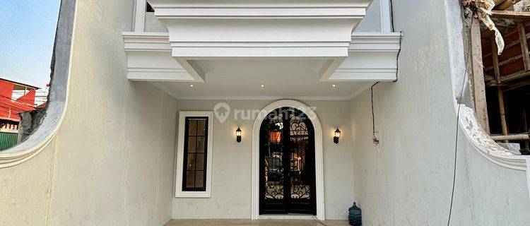 Rumah American Classic Di Kahfi 1 Jagakarsa Jakarta Selatan 1