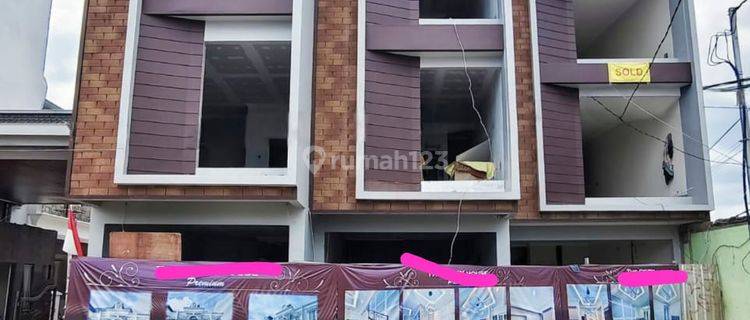 Dijual Ruko Cocok Untuk Usaha Dan Kantor di Jagakarsa Jakarta Selatan 1
