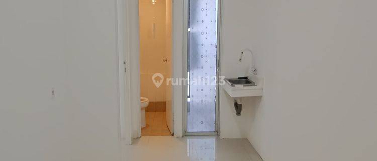 Disewakan 2br Kosongan Apartemen Bassura City  1