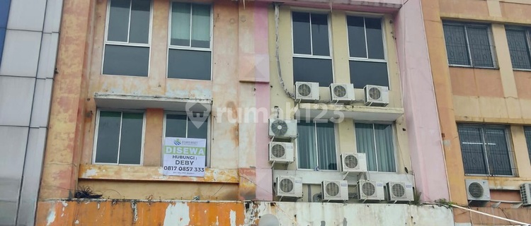 Ready-to-Use Shop House in a Commercial & Busy Location at Cempaka Mas Complex, Central Jakarta. 1