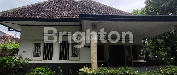 Rumah Klasik Di Pusat Kota Kediri 1