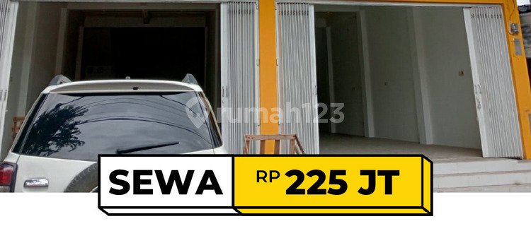 Twin Shophouse in Dompu, NTB 1