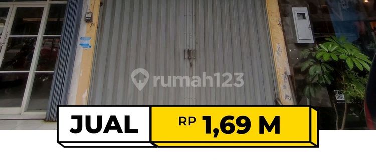 Shop house in Kepanjen, Malang 1