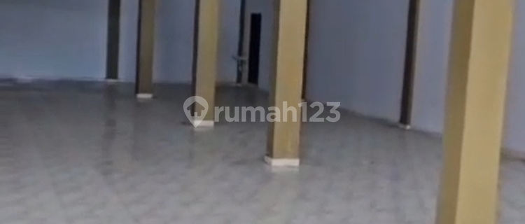 Shop House in Bau Bau, Buton Island 1