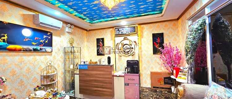 Premium Boarding House Buah Batu - Former Hotel with Sky Garden Concept, Ready to Occupy & Super Comfortable, Near Buah Batu Toll Gate, Padang Hospital, Telkom University, Trans Studio Bandung Mall, traditional market and mosque 1