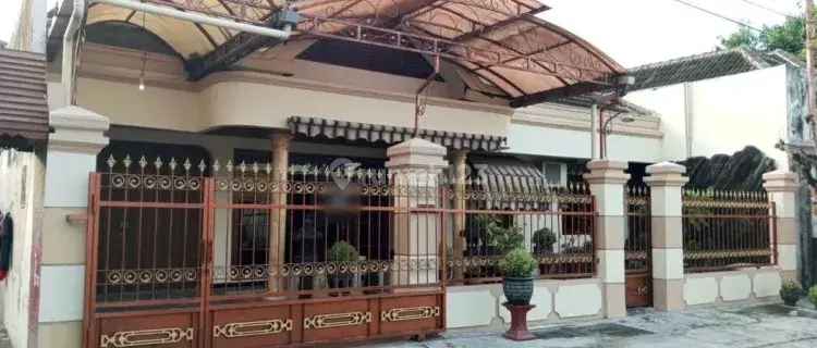 Rumah Mewah Jaman Si Doel Tengah Kota Solo 1