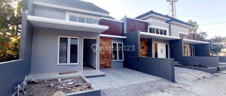 Rumah Cantik Cluster Dekat Kampus Dan Rumah Sakit Solo 1