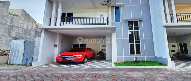 Kontrakan Rumah 2Lt Cantik Cluster Dekat Kampus UMS 1