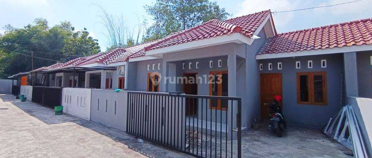 Rumah Baru Ready Harga Ekonomis Dekat RS Ngipang 1