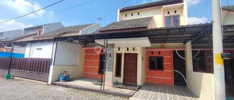 Rumah Cantik Ready Cluster ASRI Dekat Kampus UIN 1