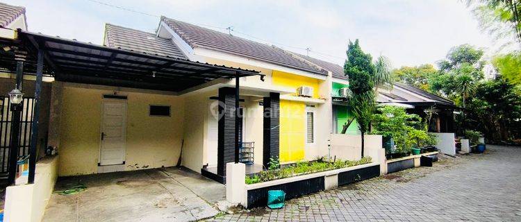 Kontrakan Rumah Cluster Bagus Semi Furnished Dekat Rs Jih 1