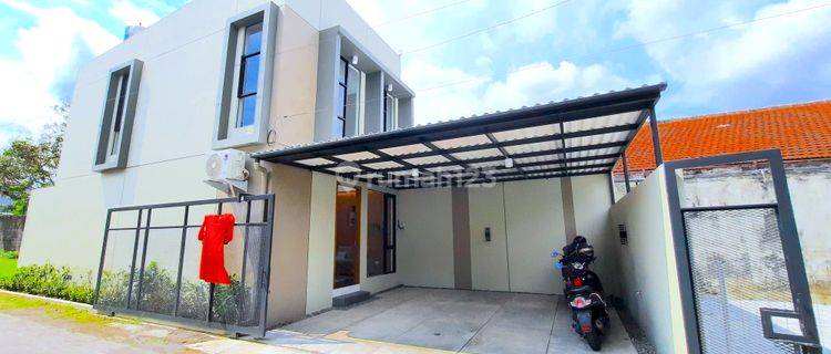 Rumah Mewah Full Furnish Kaliurang Dekat Pasar Colombo Kentungan  1