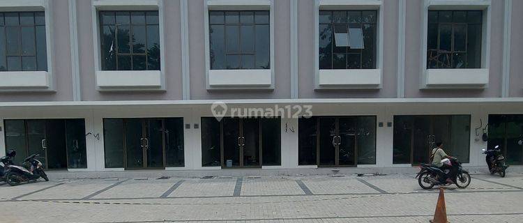 Ruko Ready strategis ramai Santa Anna Gading Serpong  1