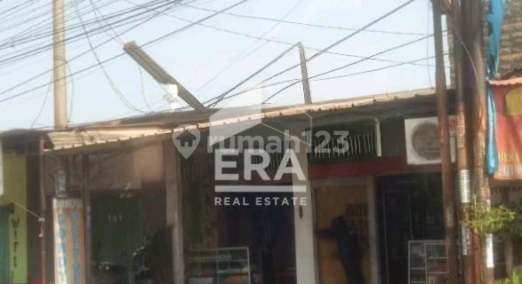 Quick Sale Shop on the Side of Metland Cileungsi Main Road, Negotiable Price!!! 1