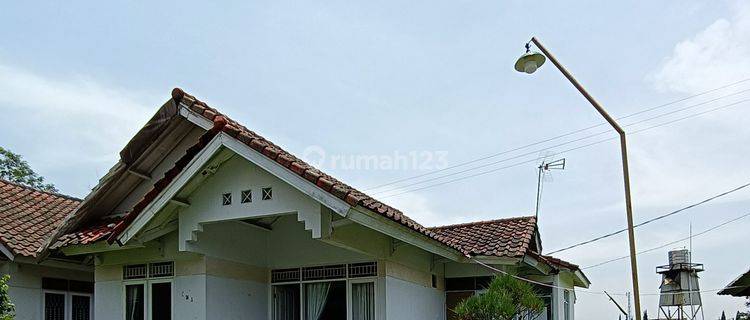 Dijual Murah Villa Puncak Bersih Posisi Hoek 1