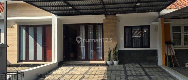 Rumah Minimalis Furnished Siap Huni Di Kota Baru Parahyangan 1