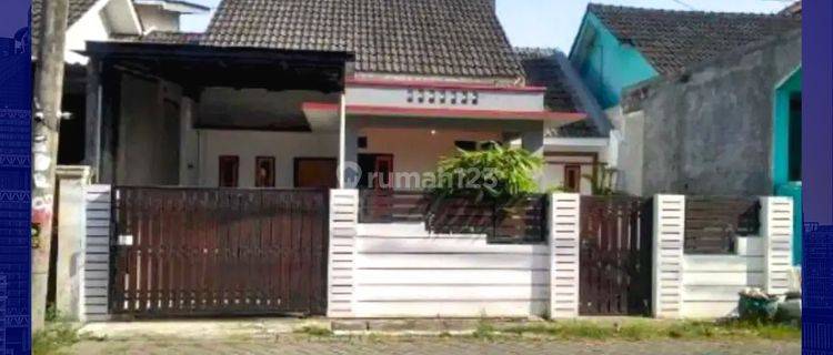 Rumah Pondok Maritim Indah Wiyung Surabaya Barat Semi Furnish Murah 1