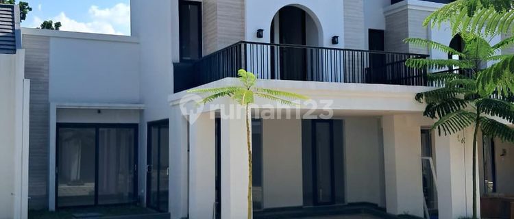PROMO SPESIAL! 1 Unit Terakhir Rumah 3 Lantai - Free Biaya, 4 KT, Carport 3 Mobil 1