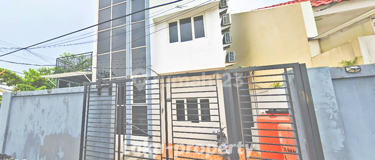 BEST DEAL! Rumah Mewah 3 Lantai LT 120m² di Panggung Lor - Harga Promo 1