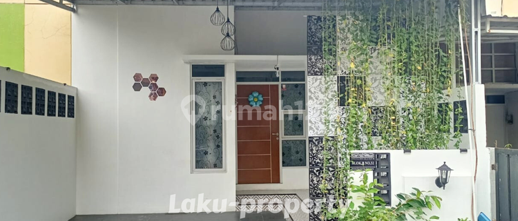 Ready-to-Live House Promotion, Strategic, Flood-Free and Flat in Pudakpayung 1