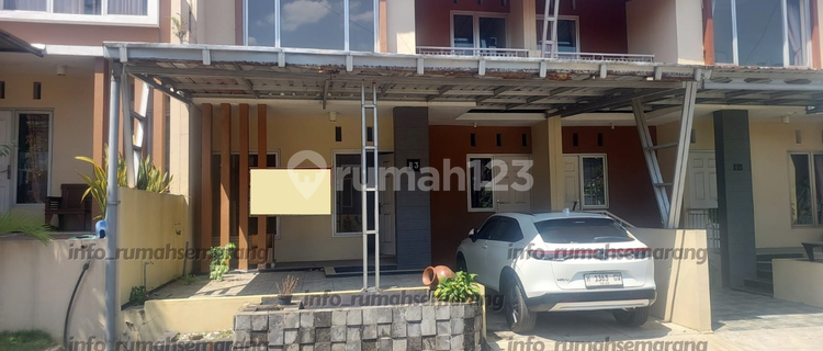 Rumah Mewah 2 Lantai Siap Huni di Cluster Permata Karangjati - Desain Modern & Lokasi Nyaman! 1