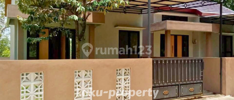 Rumah Baru Siap Huni Pakintelan - SHM, Free Kanopi & Pagar, 440 Jt Nego! 1