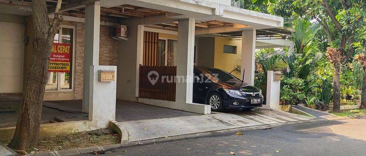 Di Jual Rumah 2 Lantai Perum Grand Taruno di Karawang  1